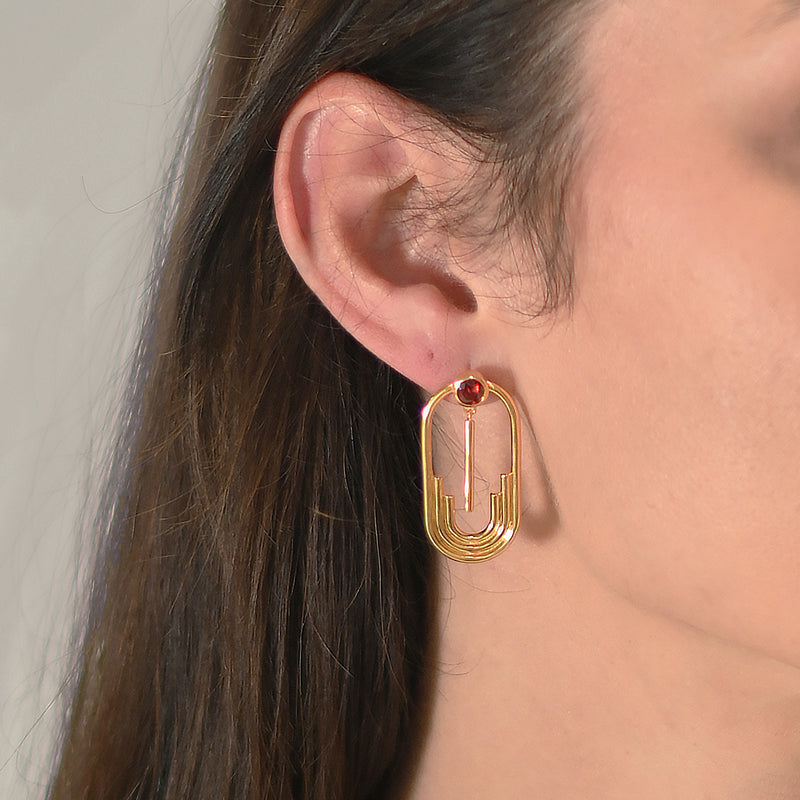 Anneaux Garnet Drop Earrings